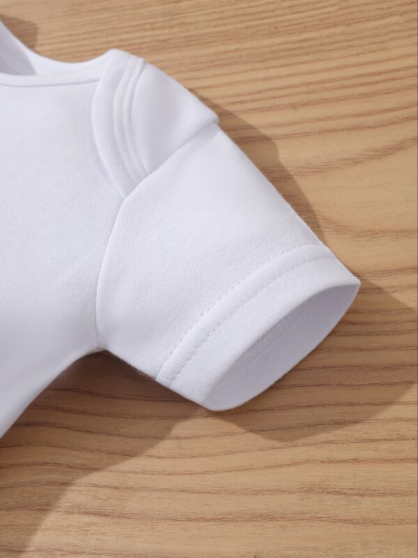 Body para Niños con Foto y Texto Personalizado - Pelele de Cuello Redondo Suave al 100% Poliéster, Regalo Personalizado para Cumpleaños, Anuncios, Baby Shower - Lavado a Mano/Limpieza en Seco, Ropa Infantil para Todas las Estaciones, Diseño Personalizado sobre Lienzo Blanco | Material Fácil de Cuidar, Ideal para Exteriores - Image 5